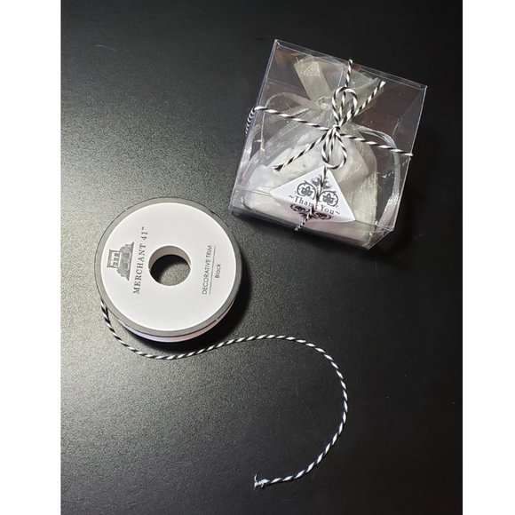 🎁 Gift Wrapping 🎁 - Picture 8 of 9